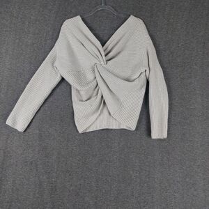 MIRACLE USA WOMENS LIGHT GRAY TWIST BACK VNECK LONG SLEEVE SWEATER SIZE S/M